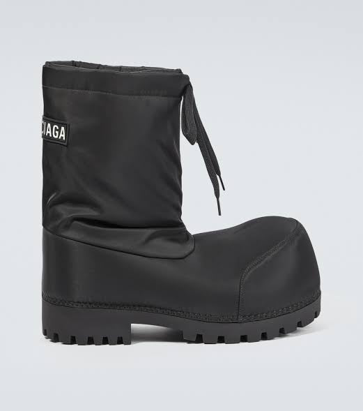 Balenciaga Alaska boots